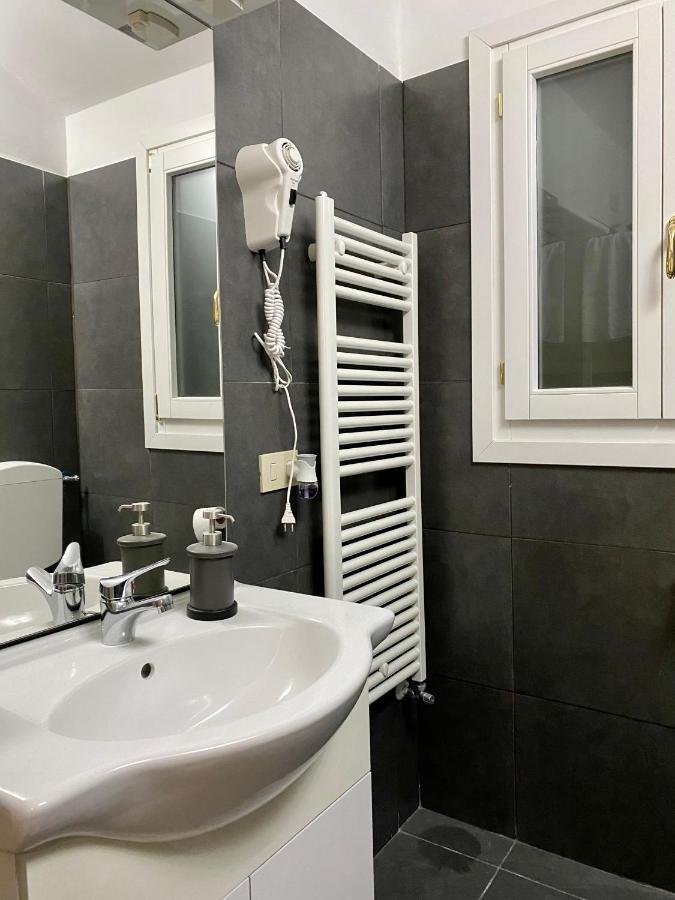 La Dogaressa Guest House Венеция Экстерьер фото